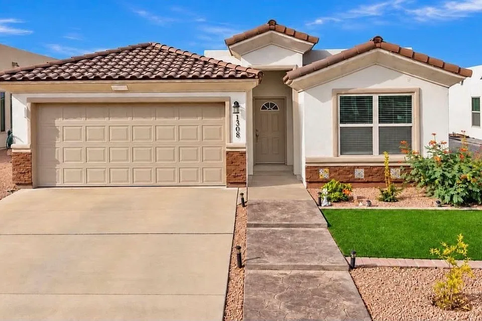 13837 Sky Ranger Ave
