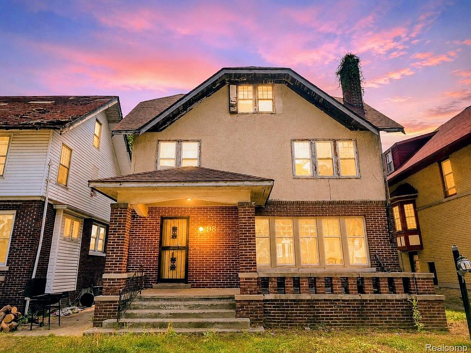 1st image of 98 McLean St