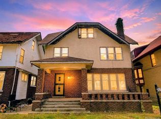 98 McLean St, Highland Park, MI 48203