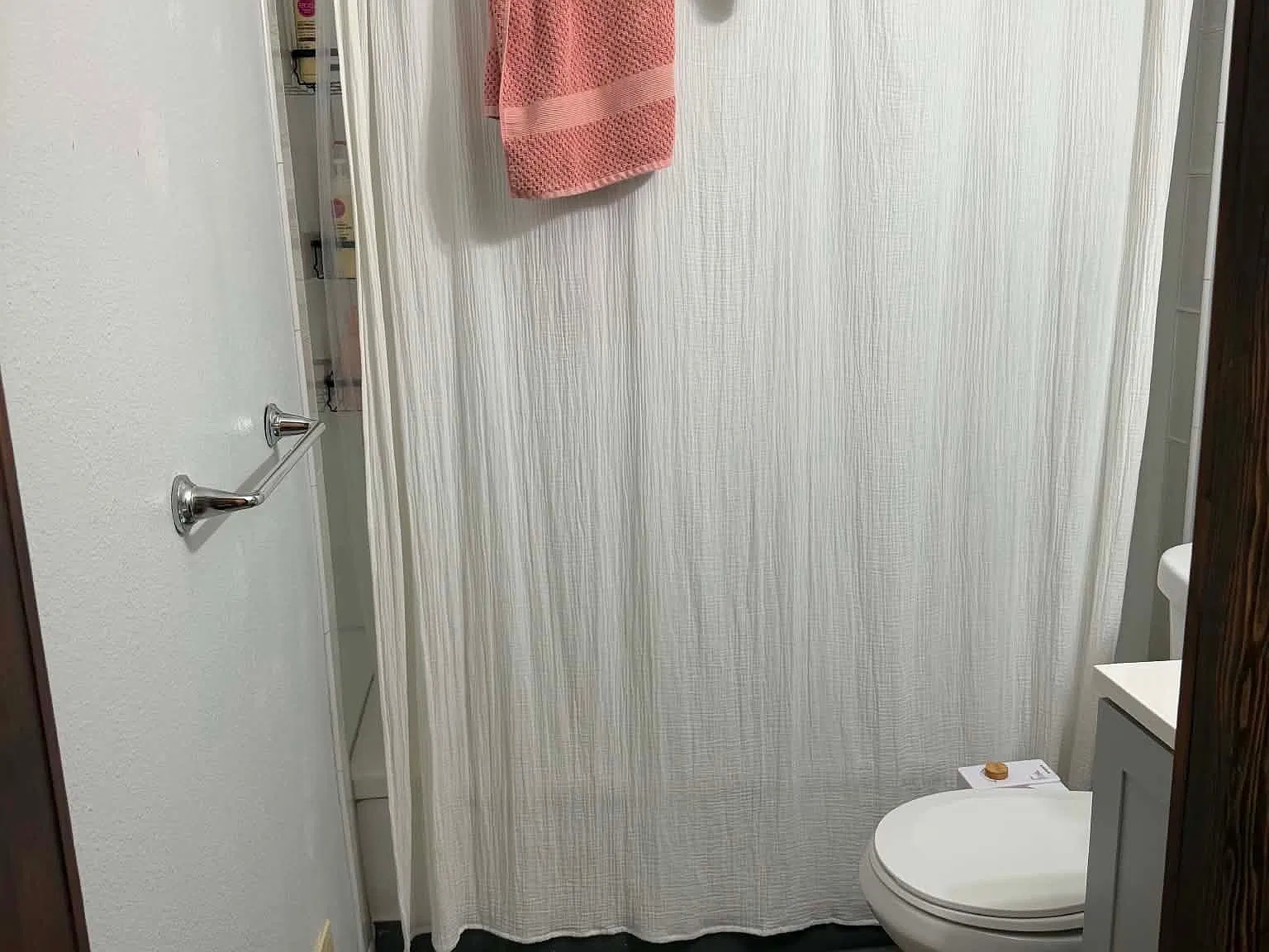 1 bed, 970 sqft, $1,600 — Photo 4