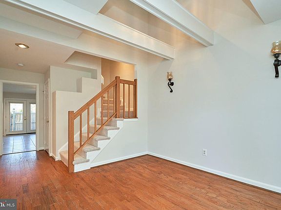 4th image of 4804 Heron Neck Ln