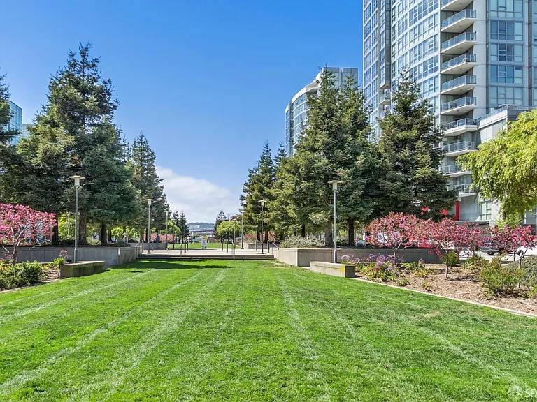 330 Mission Bay Blvd #701 — Photo 10