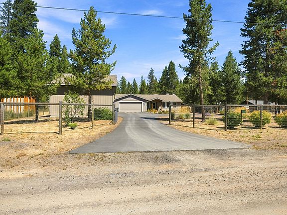 2nd image of 16108 Leona Ln