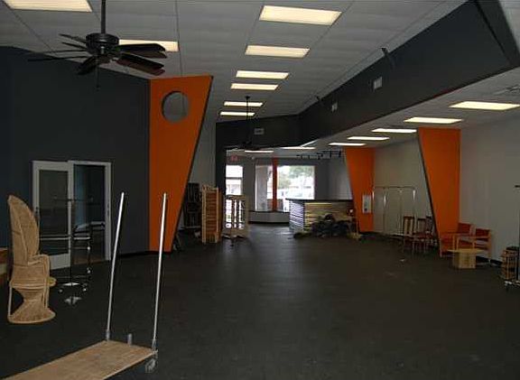 4th image of 131 Arnould Blvd