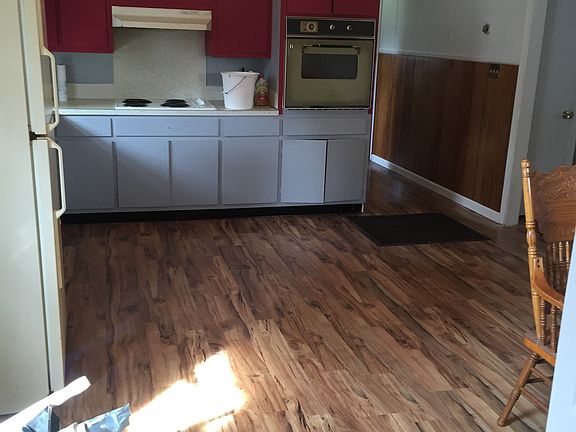 3rd image of 1425 Virginia Dr