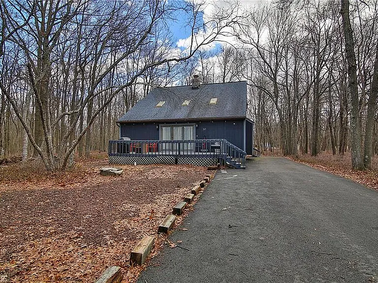 267 Brier Crest Rd — Photo 2