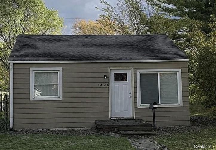 1st image of 1425 Cypress St