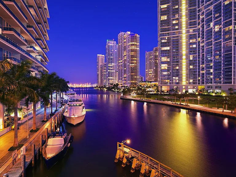 Solitair Brickell Apartments — Photo 31