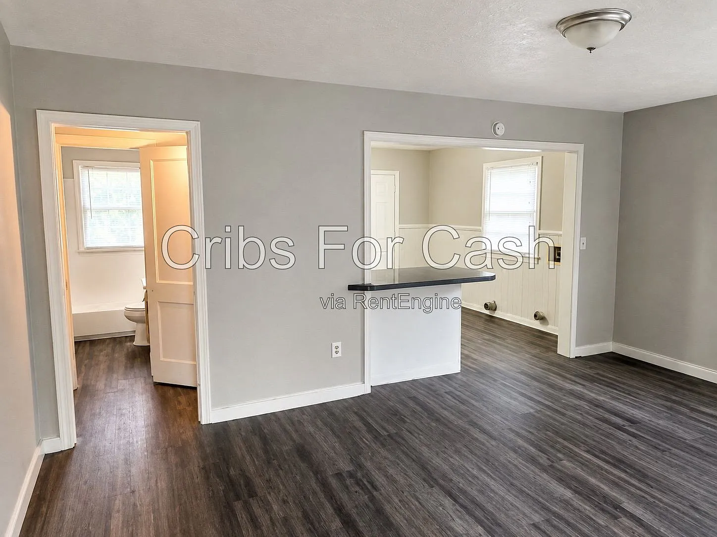 2 bed, 1.0 bath, $1,095 — Photo 3