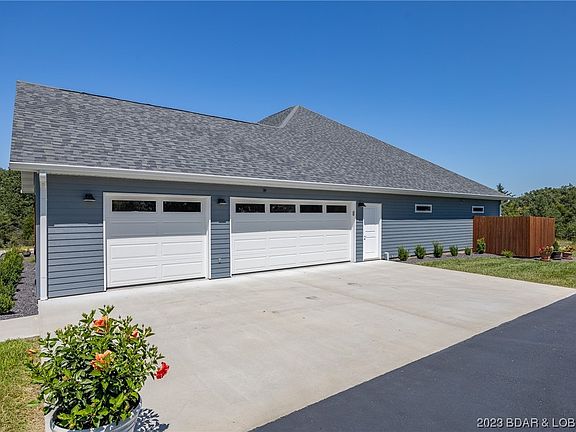 3rd image of 470 Chauncey Heights Dr
