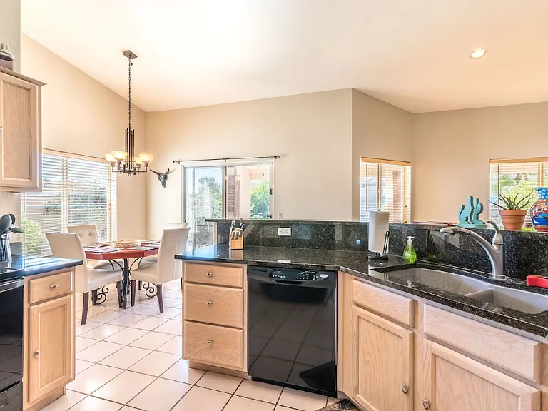14224 N Edgeworth Dr — Photo 22