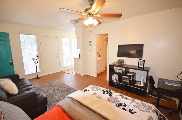 1st image of 4558 Avenue A APT 201