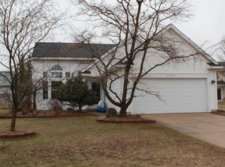 3533 Newhaven Ct SE, Kentwood, MI 49512