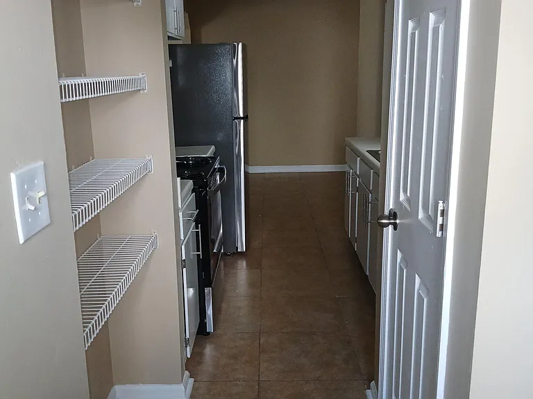 194 Antebellum Ct — Photo 31