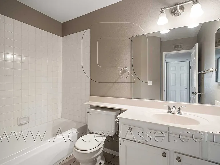 4109 Carol Dr #H — Photo 19