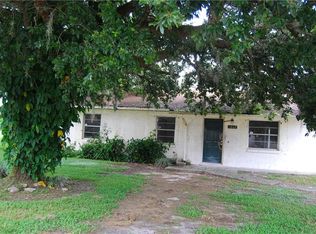 4067 Willow Dr S, Mulberry, FL 33860