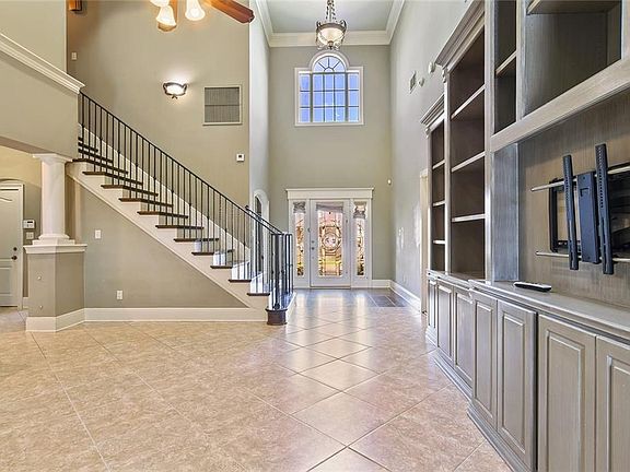 3rd image of 733 Spring Thyme Dr