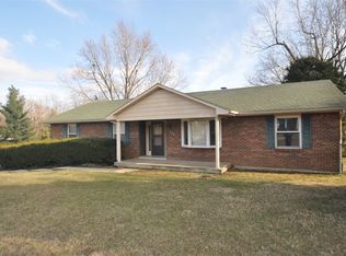 455 Congress Dr, Radcliff, KY 40160