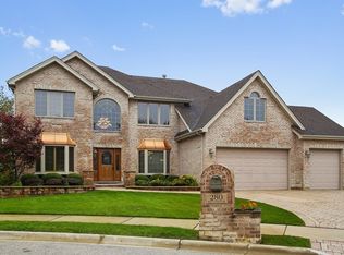 280 N Forest Dr, Addison, IL 60101