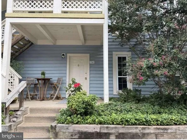 7740 Willow Point Dr #7740, Falls Church, VA 22042