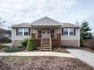37 Norwich Ave, Pittsburgh, PA 15229