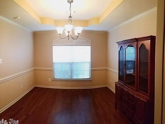 4th image of 415 Grant Dr