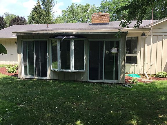 3rd image of 2208 Lanco Dr NW