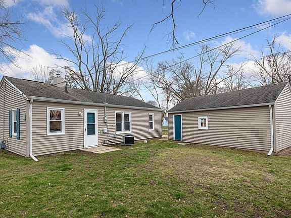 2nd image of 2112 Baldwin Dr