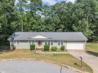 512 Hill Ln, Mauldin, SC 29662