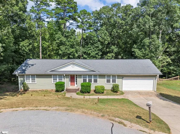 512 Hill Ln, Mauldin, SC 29662