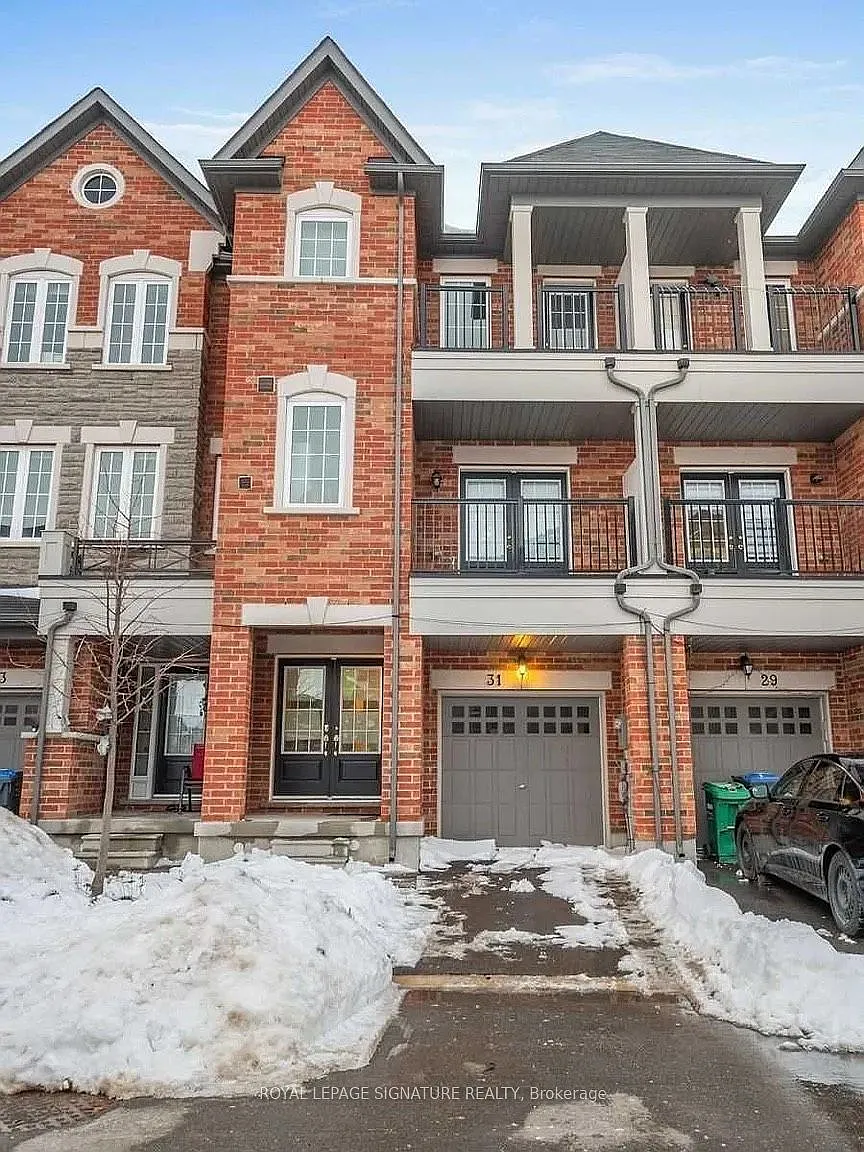 31 Shiff Cres photo 1
