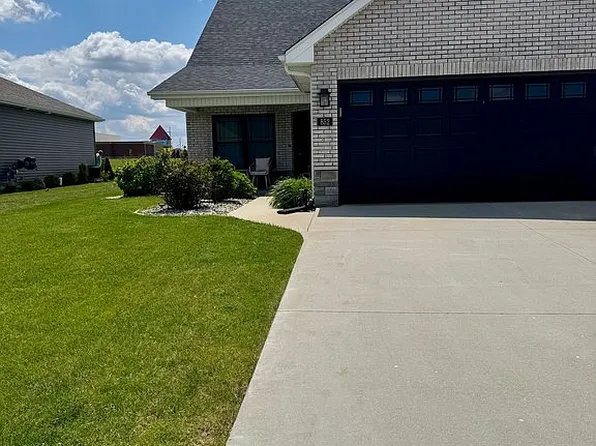 852 Pheasant Run, Bourbonnais, IL 60914