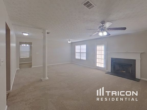 2nd image of 6090 Flagstaf Walk