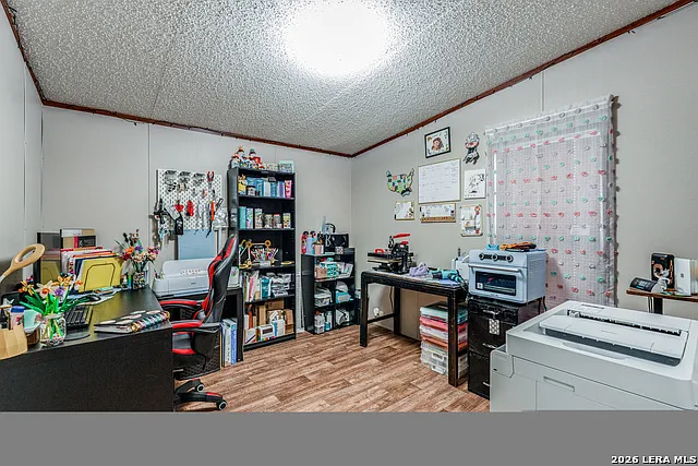 1824 Live Oak Dr — Photo 9