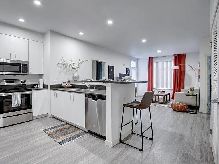 The Marq on Martin — Photo 27
