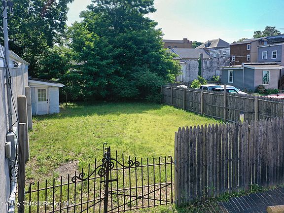 3rd image of 4 Central Avenue