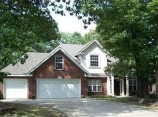 2601 NW Linebarger Ln, Bentonville, AR 72712