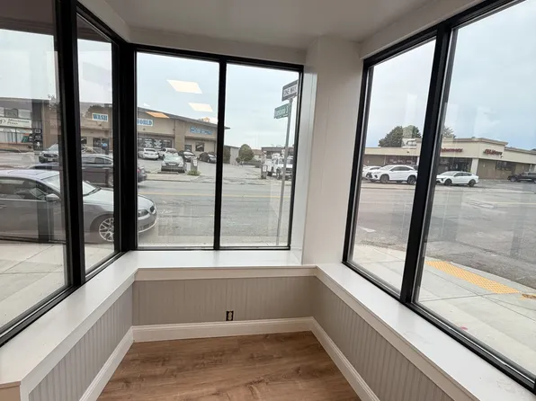 2111-2113 Acushnet Ave #2111, New Bedford, MA 02745