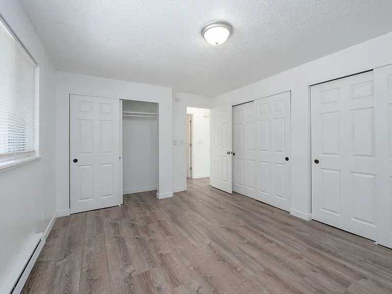 Blue Ridge Apartments — Photo 8