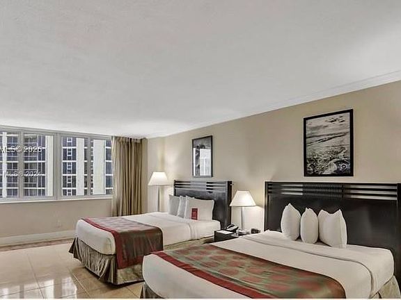 5th image of 19201 Collins Ave #422