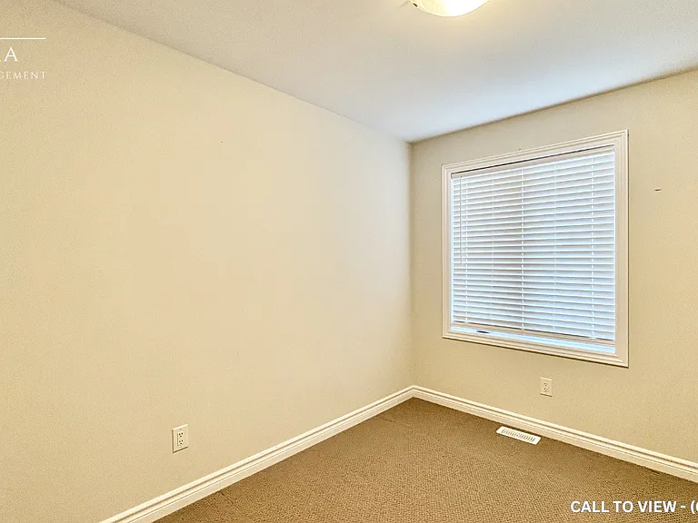 526 Muscari St — Photo 10