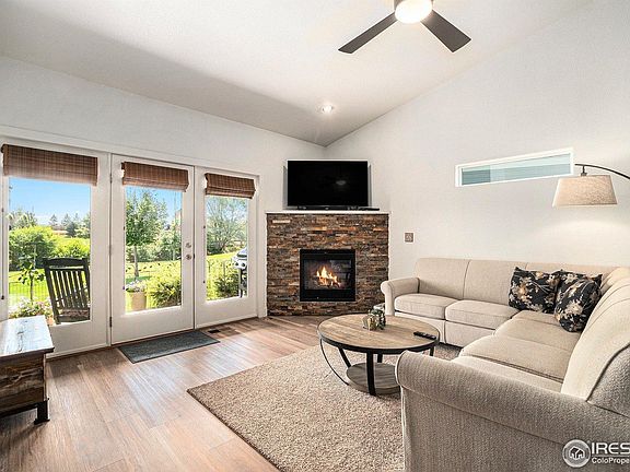 3rd image of 3984 Avenida del Sol Dr