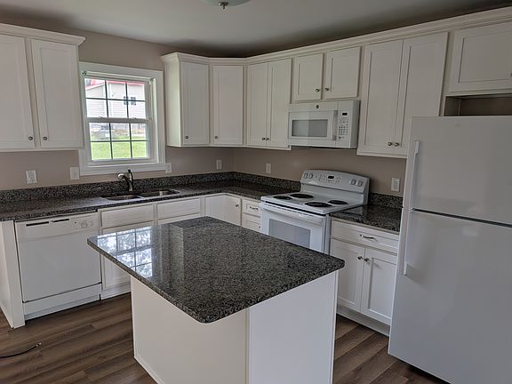 2nd image of 1325 Filbert St