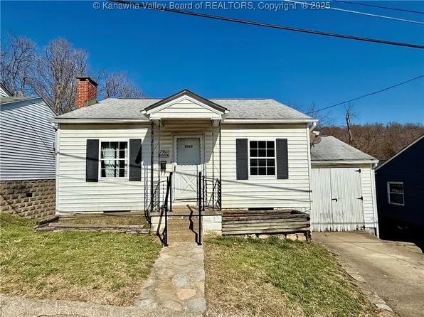 2960 Rice Ave, Huntington, WV 25705