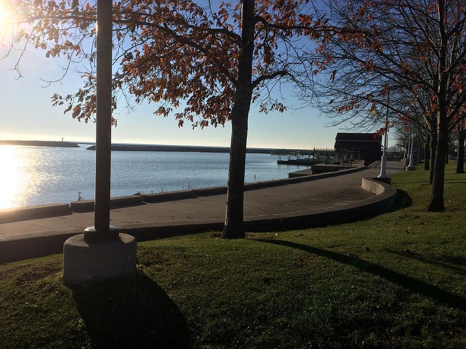 Lake front at Sheboygan Harbor