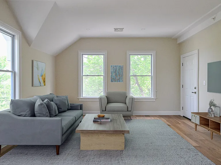 36 Pratt St #3 — Photo 1