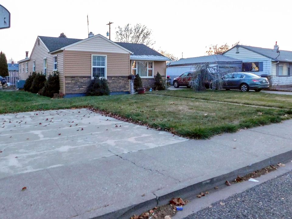2nd image of 518 W 3rd Ave