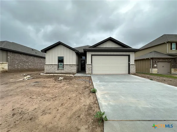 8824 Glade Dr, Temple, TX 76502