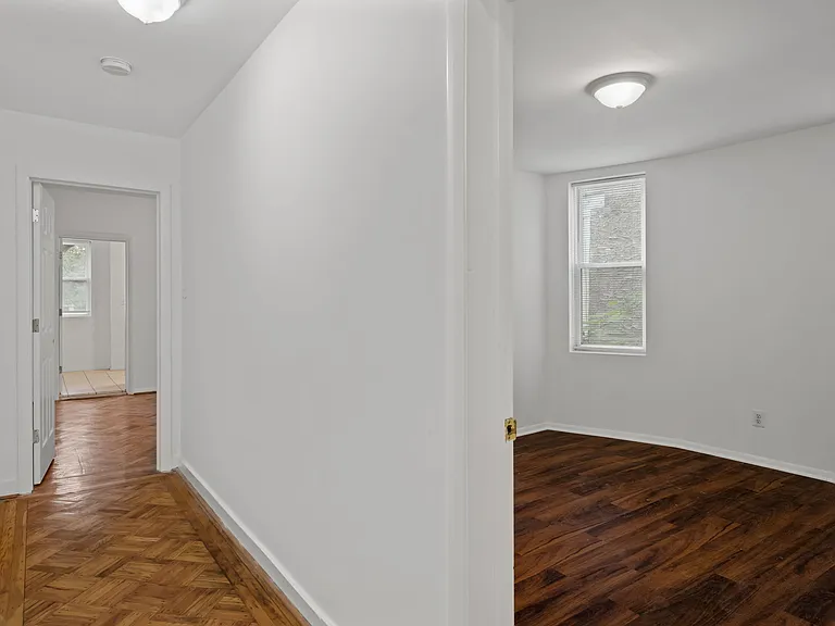 4617 Locust St #1 — Photo 21