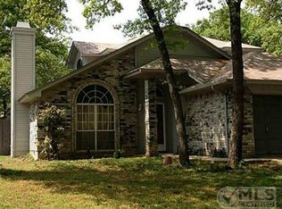 629 Inwood Rd, Azle, TX 76020